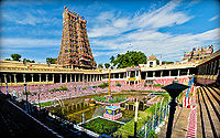 Meenakshi-Temple-Madurai.jpg