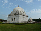 Hoshang-Shah-Tomb.jpg