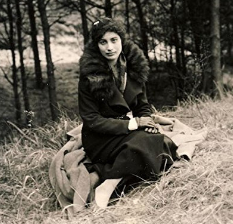 चित्र:Noor-Inayat-Khan-2.png