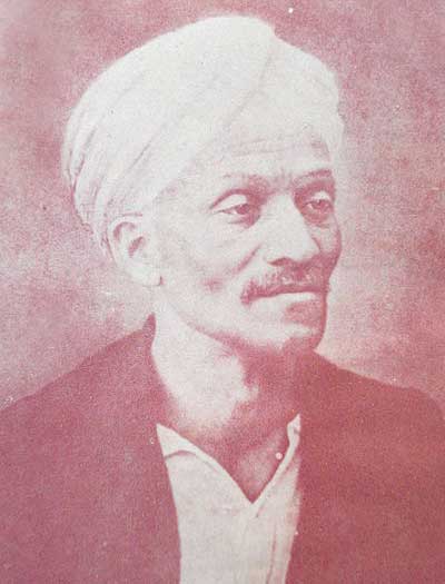 चित्र:Vishwanath-Kashinath-Rajwad.jpg