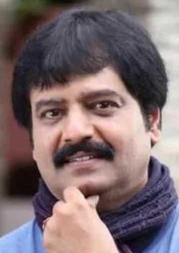चित्र:Vivekanandan.jpg