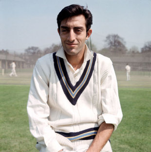 चित्र:Pataudi young.jpg