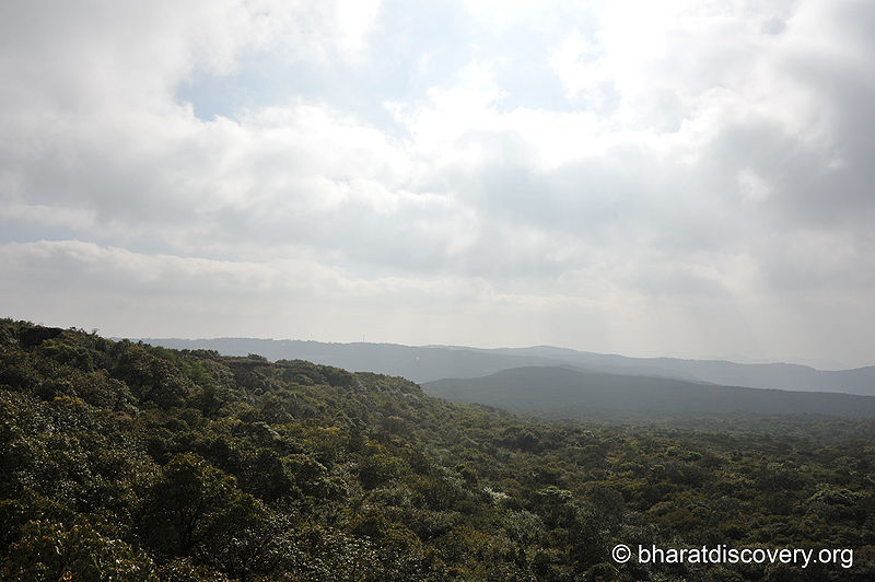 चित्र:Connaught-Peak-Mahabaleshwar-6.jpg