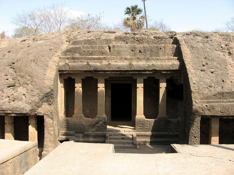 चित्र:Mahakali-Caves-3.jpg