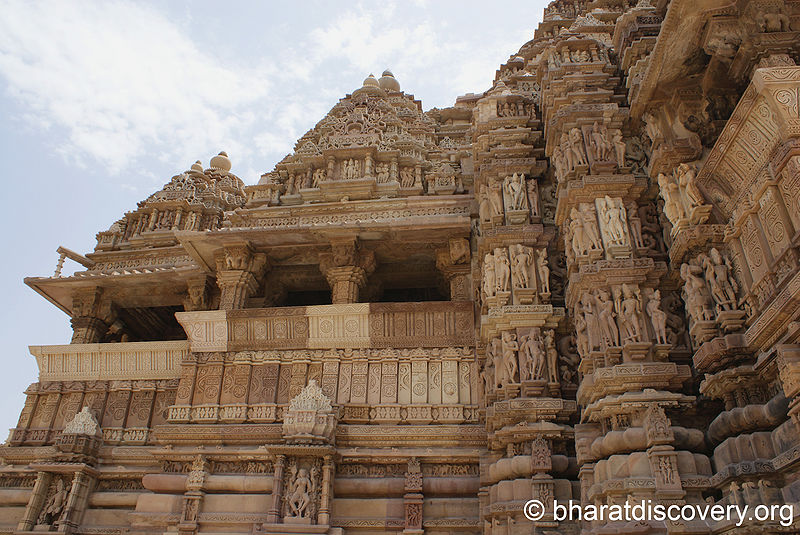 चित्र:Khajuraho-Temple-Madhya-Pradesh-6.jpg