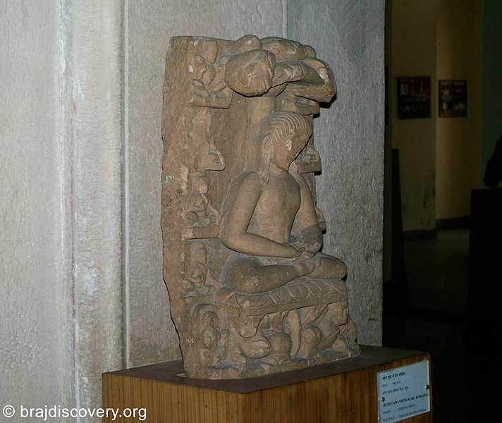 चित्र:Seated-Jain-Tirthankara-In-Meditation-Jain-Museum-Mathura-15.jpg