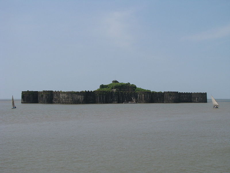 चित्र:Janjira-Fort-1.jpg