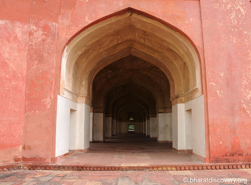 चित्र:Sikandra-Agra-19.jpg