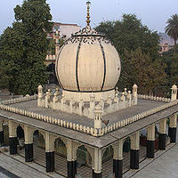 दरगाह हज़रत मौलाना ज़ियाउद्दीन साहब