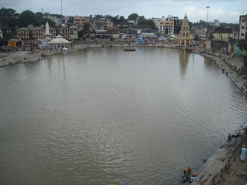 चित्र:Nasik-Ghat.jpg