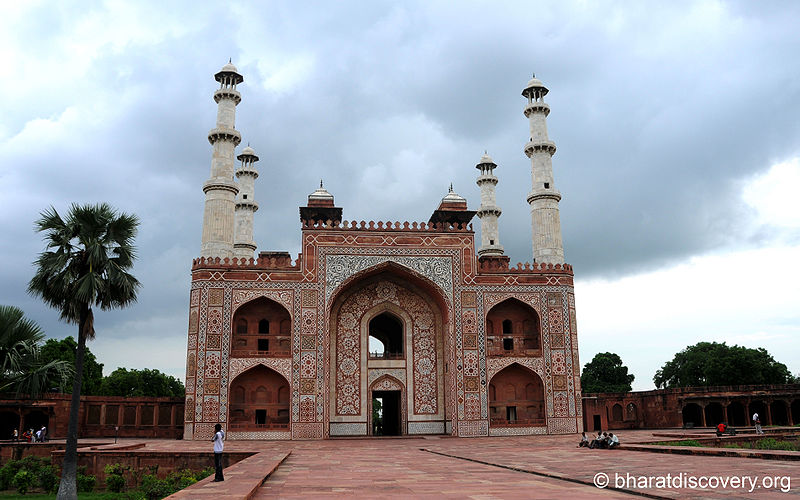 चित्र:Sikandra-Agra-14.jpg