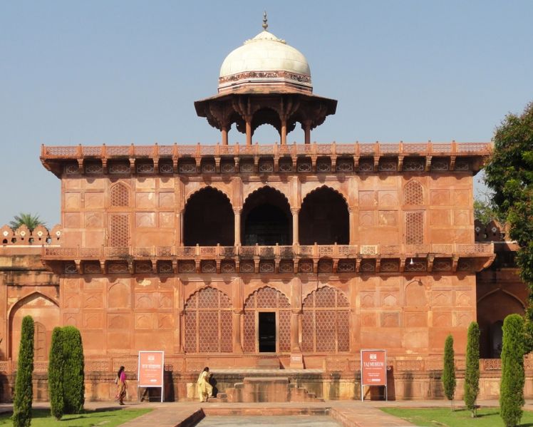 चित्र:Taj-Museum.jpg