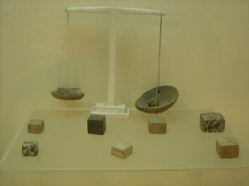 चित्र:Harappa-Scales-2.jpg