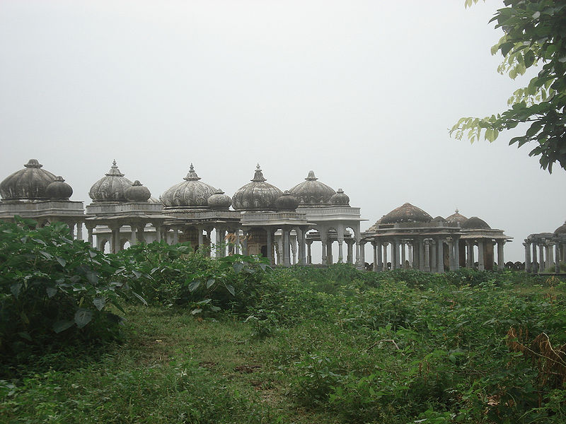 चित्र:Sarneshwer-Tample-Sirohi.jpg