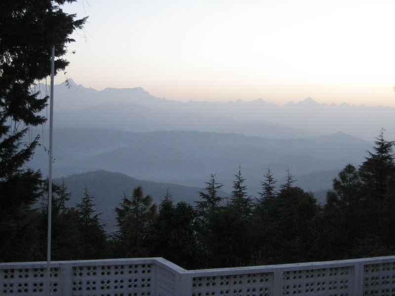 चित्र:Kausani-7.jpg