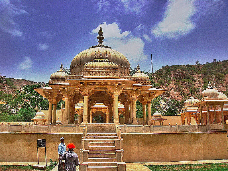 चित्र:Gaitore-Jaipur.jpg