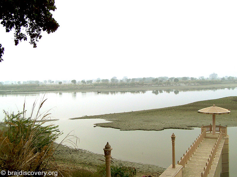 चित्र:Brhamand-Ghat-3.jpg