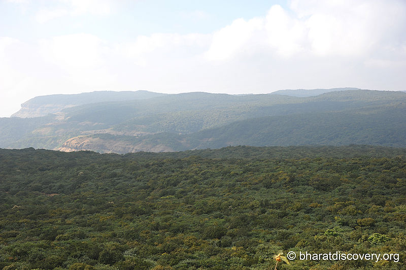 चित्र:Connaught-Peak-Mahabaleshwar-4.jpg