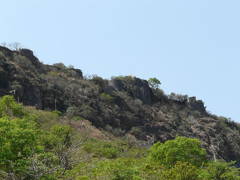 चित्र:Purandarh-Fort-1.jpg