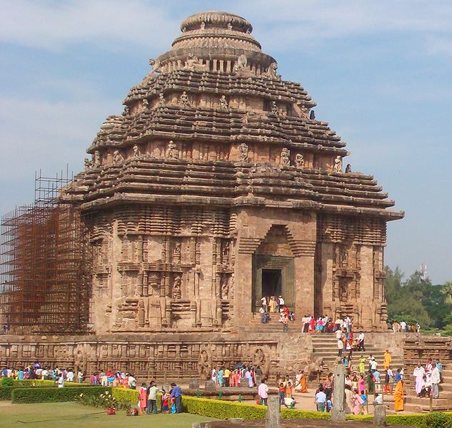 चित्र:A-View-Of-Sun-Temple-Konark.jpg
