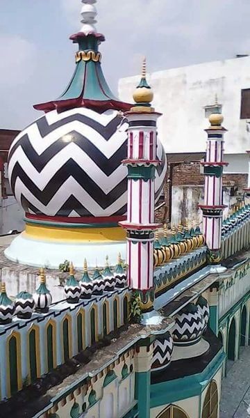 चित्र:Dargah-e-Aala-Hazrat.jpg