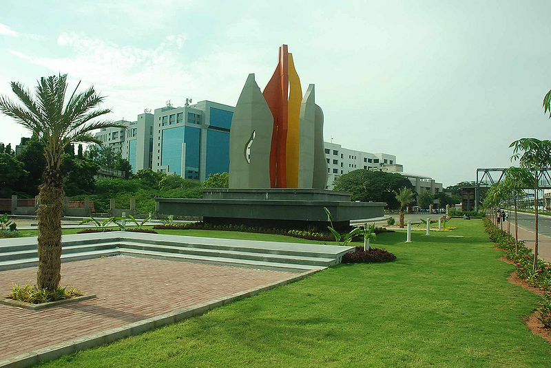 चित्र:Landmark-Monument-Chennai.jpg