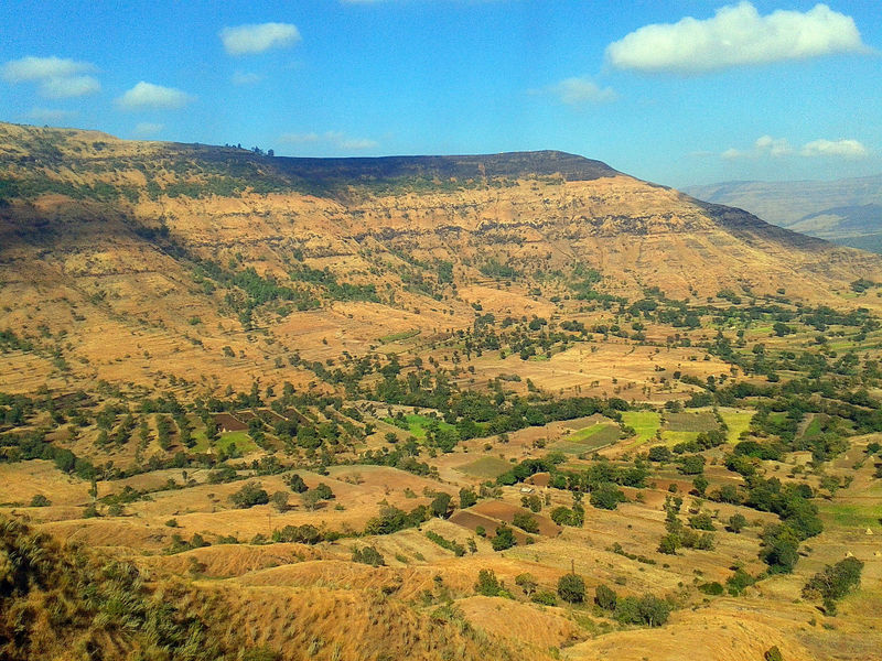 चित्र:Panchgani-12.jpg