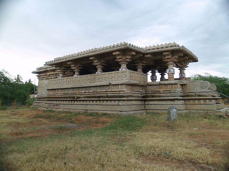 चित्र:Domakonda-Temple-Nizamabad.jpg