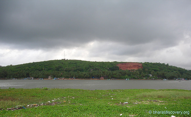 चित्र:Mobor-Beach-Cavelossim-3.jpg
