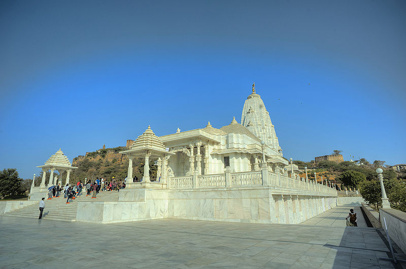 चित्र:Birla-Temple-Jaipur.jpg