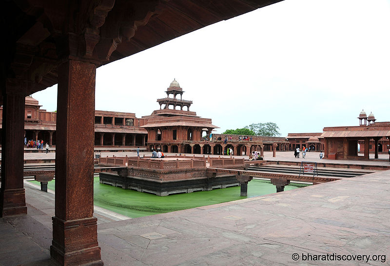 चित्र:Fatehpur-Sikri-Agra-41.jpg