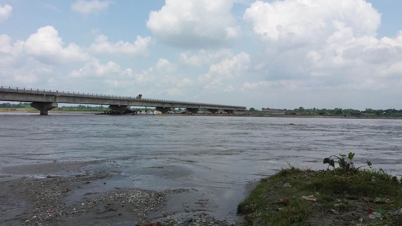 चित्र:Mechi-River.jpg