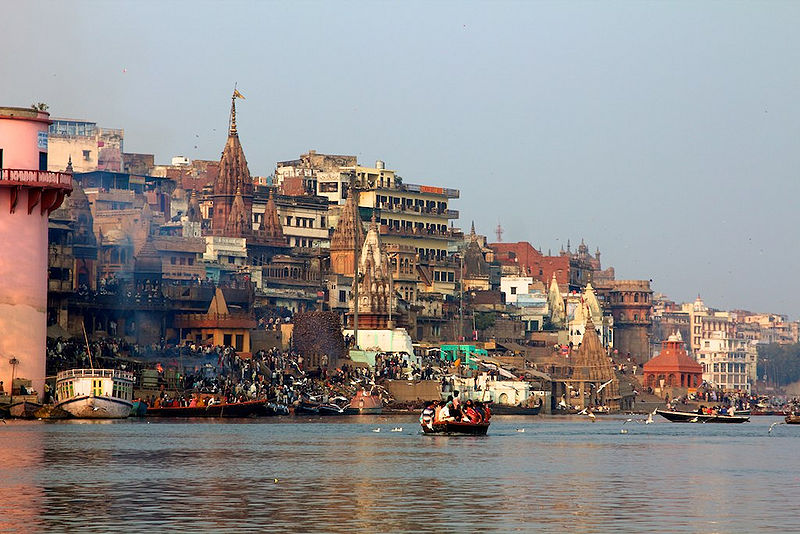 चित्र:Manikarnika-Ghat-Varanasi-1.jpg