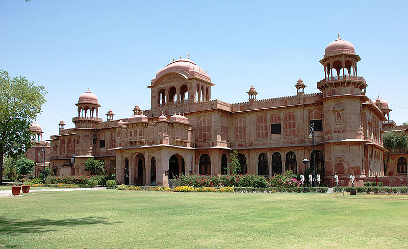 चित्र:Lalgarh-Palace-Bikaner-2.jpg