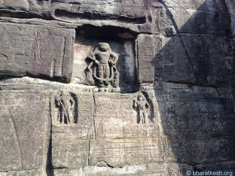 चित्र:Udayagiri-Cave-Madhya-Pradesha-13.jpg