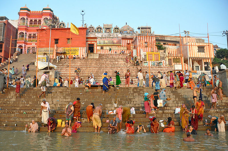 चित्र:Kedar-Ghat-Varanasi.jpg