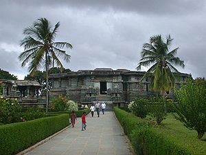 होयसलेश्वर मन्दिर, हलेबिड