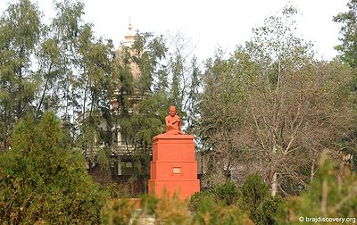 सूरदास, सूरसरोवर, आगरा