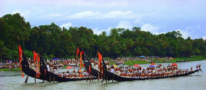चित्र:Boat-Race-Kerala.jpg