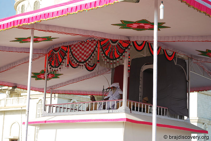 चित्र:Jai-Gurudev-Temple-5.jpg