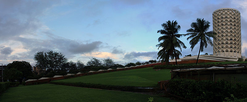 चित्र:Nehru-Planetarium-Mumbai-1.jpg