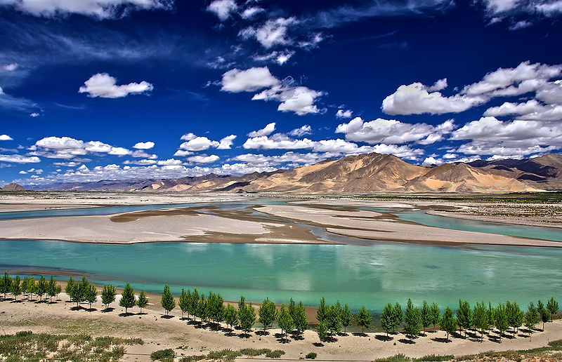 चित्र:Brahmaputra-River.jpg