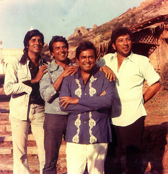 चित्र:Sholay.jpg