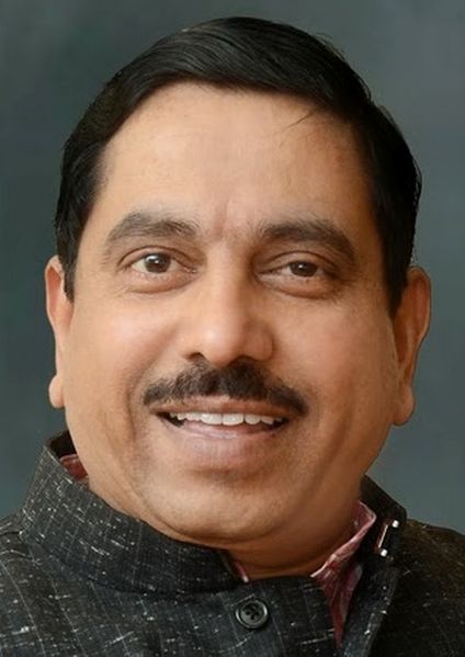 चित्र:Pralhad-Joshi.jpg