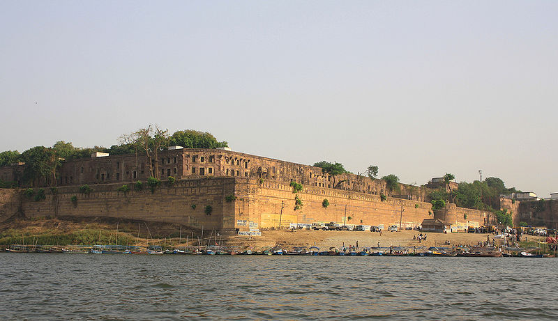 चित्र:Allahabad-Fort.jpg