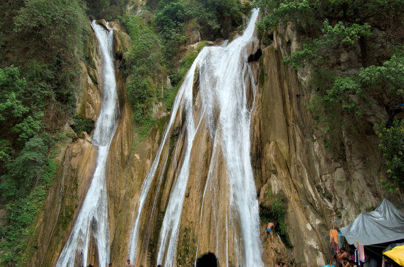 चित्र:Kempty Falls-10.jpg