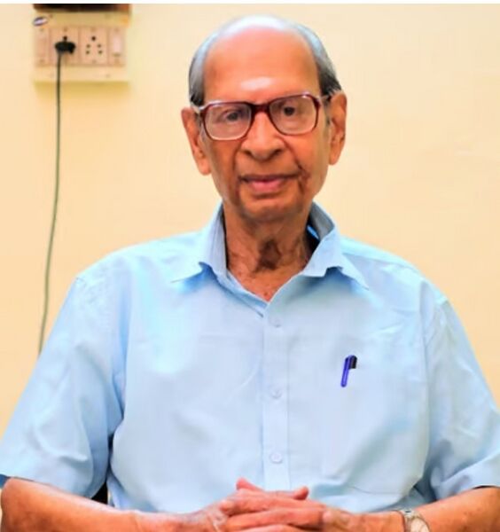चित्र:Seni Vishwanathan.jpg