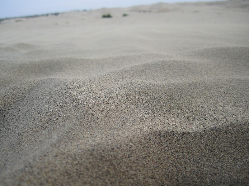 चित्र:Sand.jpg