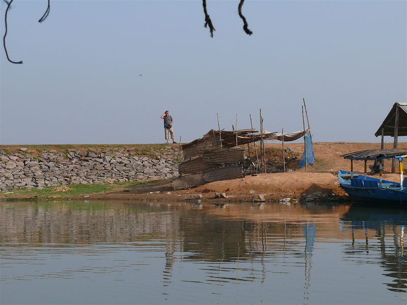 चित्र:Chilika-Lake-3.jpg