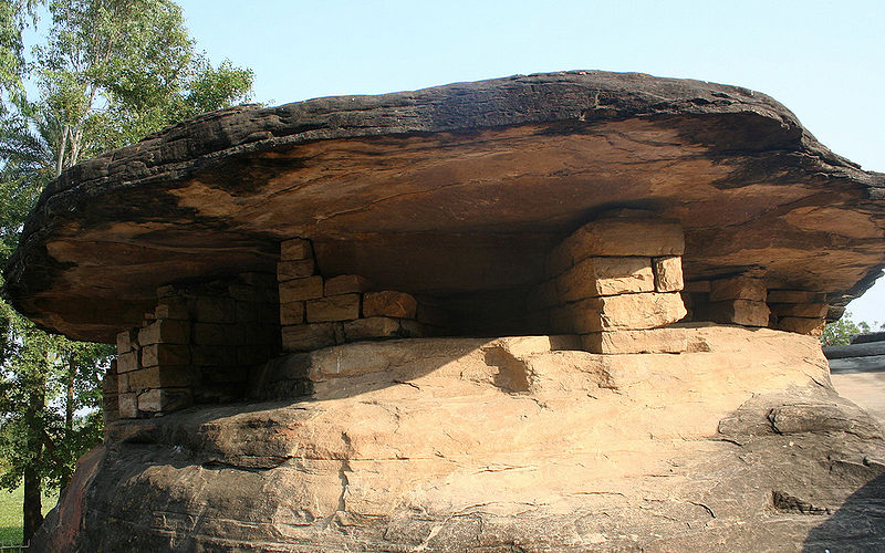 चित्र:Udaygiri-Caves-Vidisha-3.jpg